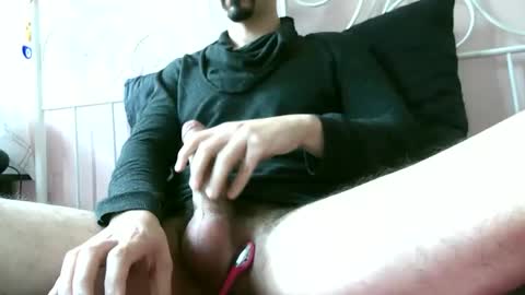italianmonsterD online show from May 17, 2026, 8:23 am