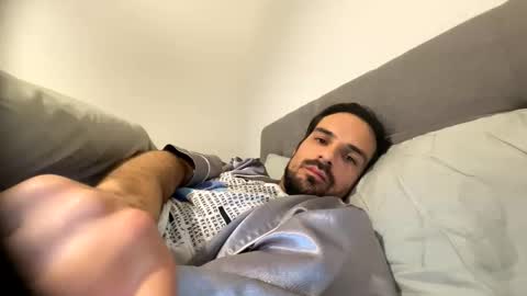 Snapshot of italianoincam89 chatting on February 28, 2026, 2:01 am italianoincam89 online show from February 28, 2026, 2:01 am