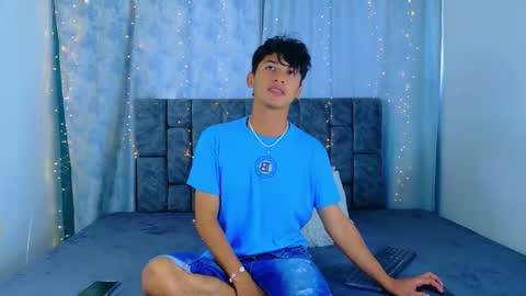 ithan_kingtwin online show from May 24, 2026, 6:57 pm