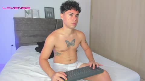 Ithan and Friends online show from April 18, 2026, 11:25 am