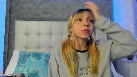 its_bibi online show from November 20, 2025, 2:12 am