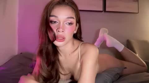 KellyPuth online show from September 10, 2025, 10:26 am