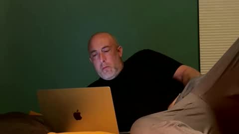 Snapshot of itsanexperiment chatting on February 24, 2026, 7:06 am itsanexperiment online show from February 24, 2026, 7:06 am