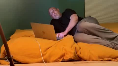 Snapshot of itsanexperiment chatting on March 2, 2026, 7:15 am itsanexperiment online show from March 2, 2026, 7:15 am