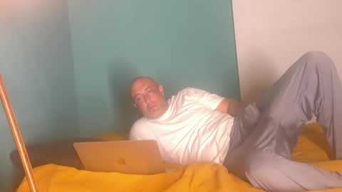 Snapshot of itsanexperiment chatting on March 12, 2026, 7:36 am itsanexperiment online show from March 12, 2026, 7:36 am