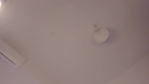 Isabella online show from November 22, 2025, 1:10 pm