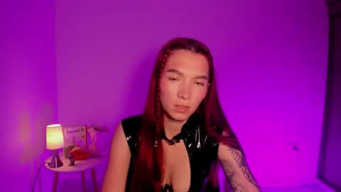 camill online show from September 17, 2025, 1:18 am