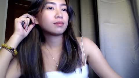 Candy online show from March 12, 2025, 2:01 pm