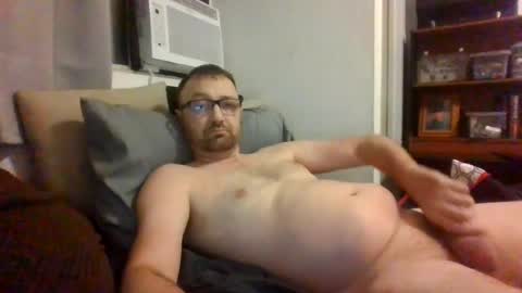 itsjustcute0121 online show from July 9, 2026, 7:34 am