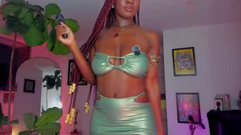 lau online show from March 31, 2026, 2:46 am