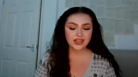 itslunahaze online show from January 9, 2026, 12:13 am