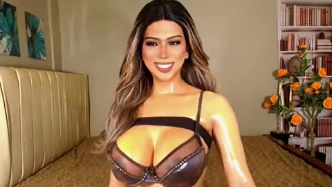 ms pearl online show from May 28, 2026, 11:35 pm