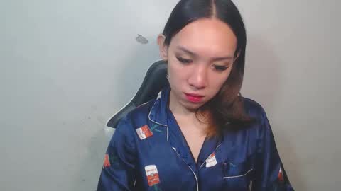 itsmehotqueen online show from October 7, 2025, 11:40 am