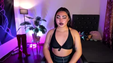 Siana online show from April 4, 2026, 1:26 am