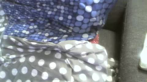 Snapshot of itstrashcannottrashcant chatting on December 1, 2025, 6:29 am ItsTrashCanNotTrashCant online show from December 1, 2025, 6:29 am