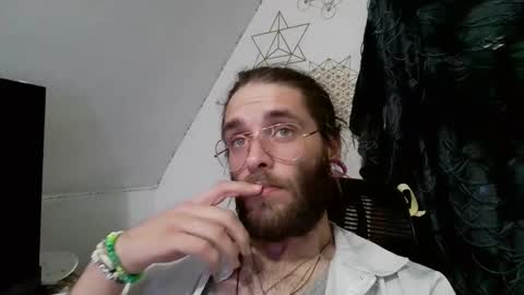 Snapshot of itsyaboiskunk chatting on September 14, 2025, 7:07 am itsyaboiskunk online show from September 14, 2025, 7:07 am