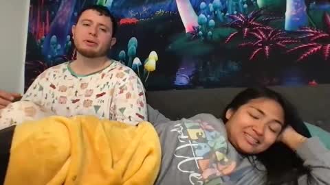 Snapshot of ittybittyandbigpoppa chatting on March 11, 2025, 7:58 pm Itty Bitty Big Poppa online show from March 11, 2025, 7:58 pm