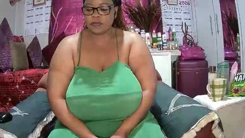 itumeleng74 online show from February 1, 2026, 5:50 am