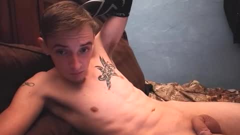 itzd123 online show from March 21, 2026, 8:19 am