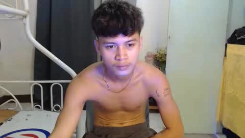 itzme_john online show from March 5, 2026, 2:24 pm