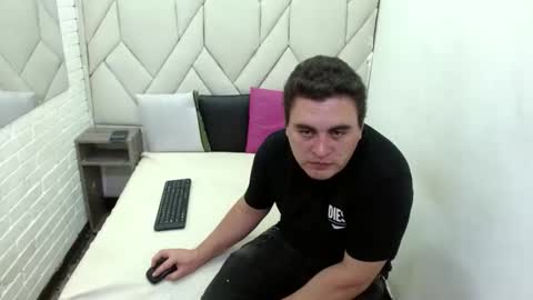 Ivan M online show from December 18, 2024, 8:09 am