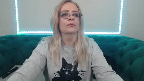 ivanacharm online show from January 10, 2026, 4:47 am