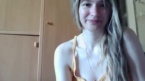 Snapshot of ivetta911 chatting on May 21, 2026, 7:48 am ivetta911 online show from May 21, 2026, 7:48 am