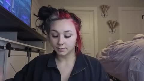 ivey jade online show from November 15, 2025, 4:54 am