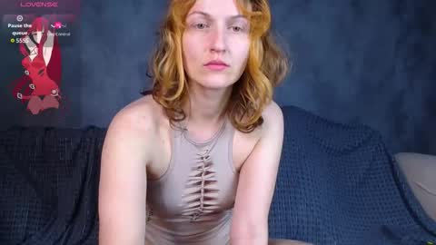 Snapshot of ivi_kiwi chatting on October 20, 2025, 9:59 pm Masha online show from October 20, 2025, 9:59 pm