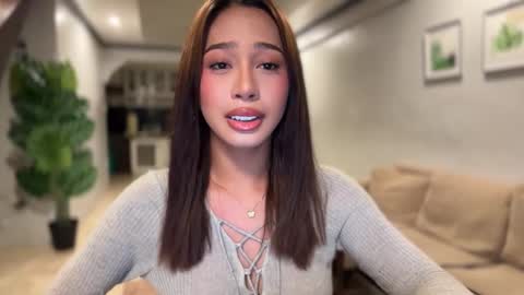 kirstenelsie online show from October 11, 2025, 4:27 pm