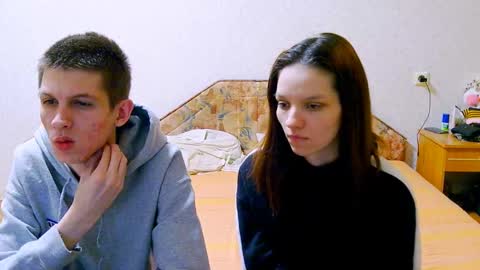 Ivy and Lester online show from February 26, 2025, 9:37 pm