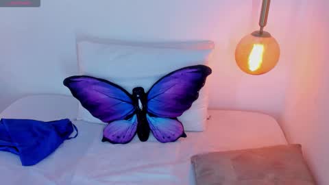 Ivy  online show from February 27, 2026, 11:10 am