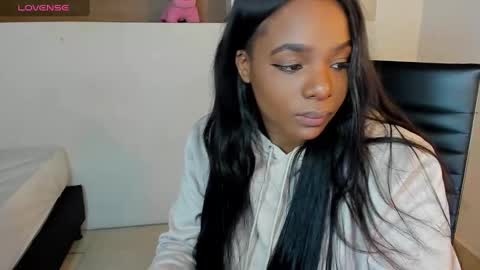 i v y  b l i s s online show from March 9, 2025, 12:09 pm