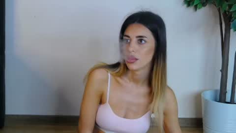 IvyLustt online show from June 13, 2026, 7:17 am