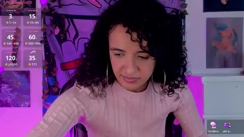 Snapshot of ivymanson_ chatting on March 4, 2025, 7:01 pm Camila online show from March 4, 2025, 7:01 pm