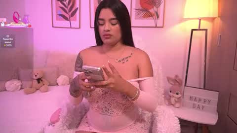 Snapshot of ivyrose_ chatting on January 16, 2026, 3:54 am Annie online show from January 16, 2026, 3:54 am