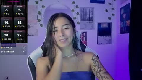 Snapshot of ivystone_ chatting on June 19, 2026, 12:15 am Ivy online show from June 19, 2026, 12:15 am
