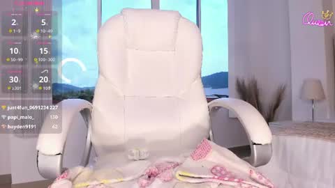ivyy_moon online show from July 8, 2026, 7:29 pm