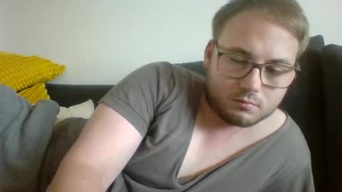 iwantfucknow online show from July 27, 2026, 11:50 am
