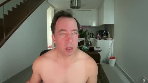 chat with me to find out online show from February 20, 2026, 1:46 am