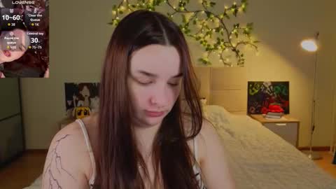 Daisy online show from March 15, 2026, 7:42 pm