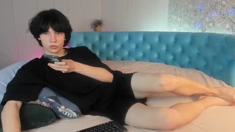 Snapshot of iwillfall_ chatting on December 4, 2024, 10:08 pm Maxim online show from December 4, 2024, 10:08 pm