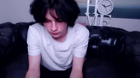 Snapshot of iwillfall_ chatting on February 10, 2025, 4:19 am Maxim online show from February 10, 2025, 4:19 am