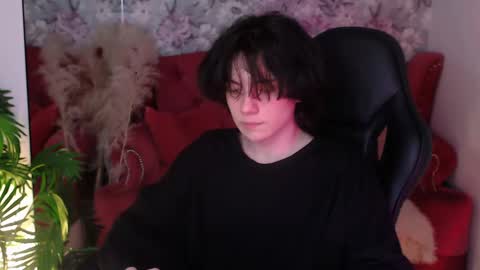 Snapshot of iwillfall_ chatting on March 3, 2025, 9:59 pm Maxim online show from March 3, 2025, 9:59 pm