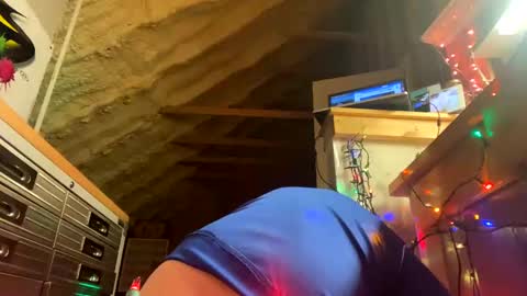 Snapshot of iwinnner chatting on December 23, 2024, 3:18 am That  Guy  online show from December 23, 2024, 3:18 am