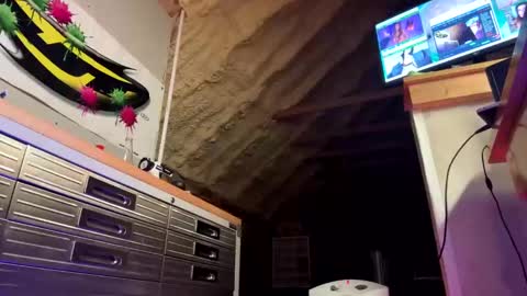 Snapshot of iwinnner chatting on November 2, 2025, 4:59 am That  Guy  online show from November 2, 2025, 4:59 am