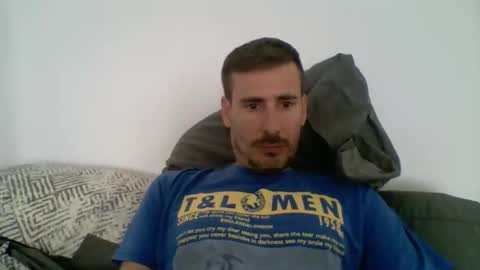 Snapshot of iyoperro chatting on October 26, 2025, 11:38 am Casandro online show from October 26, 2025, 11:38 am