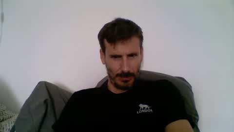 Snapshot of iyoperro chatting on May 13, 2026, 10:45 am Casandro online show from May 13, 2026, 10:45 am