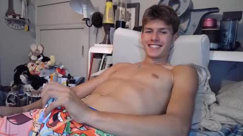 Willis online show from September 17, 2025, 9:27 pm