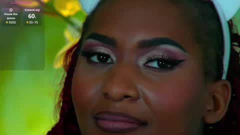 Snapshot of izzie_sugar chatting on October 12, 2025, 7:13 pm Sugar Babe online show from October 12, 2025, 7:13 pm